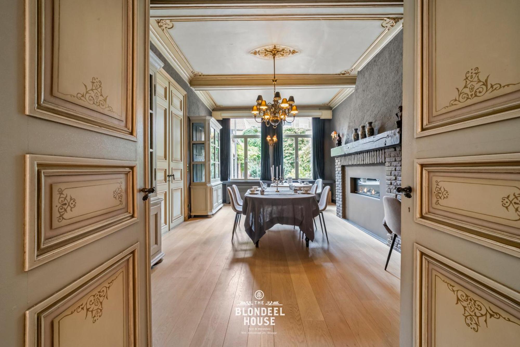 Bed & Breakfast The Blondeel House Brugge Center מראה חיצוני תמונה